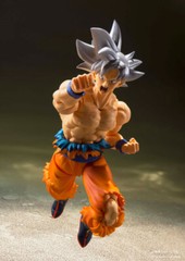Bandai S.H.Figuarts Dragon Ball Super – Son Goku Ultra Instinct Action Figure