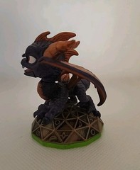 Skylanders Spyro’s Adventure Legendary Dark Spyro Dragon Series 1 Figure