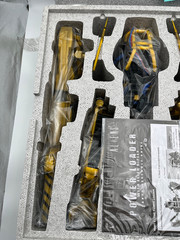 HOT TOYS MMS39: ALIENS – POWER LOADER WITH ELLEN RIPLEY NIB #2