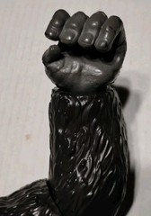 Giant King Kong Action Figure 11″ inch Godzilla x Kong with B.E.A.S.T. Glove EUC