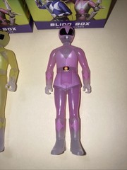 Super7 – Mighty Morphin Power Rangers Reaction Blind Box Black, Yellow And Pink