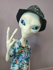 Paul the Alien Garage Figure Collectable Statue Handmade 90Cm ⚠️FULL PAINTED ⚠️