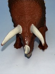 Jurassic World Triceratops Dinosaur Figure Mattel 2017 Roarivores