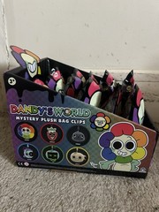 NEW Dandy’s World Mystery Bag Complete Set of 9 Plush Clip KeychainW/Display!