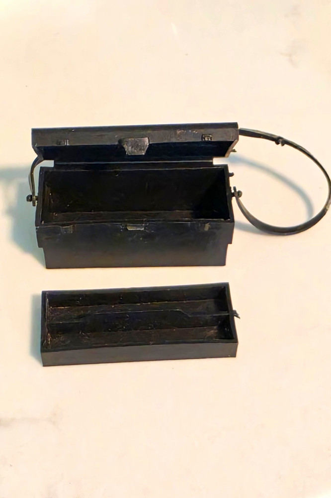 1983 Vintage Galoob “A-Team” B.A. Baracus action figure accessory.