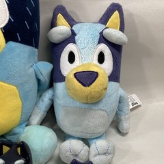 Bluey and Friends Family Figures And Plush Lot of 23 Items. Clean. Smoke Free.