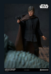 SIDESHOW EXCLUSIVE ITEM #100190 STAR WARS LUKE SKYWALKWER 1:6 MISB