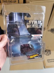 Hot Wheels San Diego Comic Con Star Wars Mouse Droid Character Car 2019 – NEW