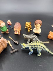 Vintage & Modern Random Mixed Lot Of Toys (Check the pictures)