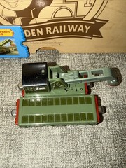 BREAKDOWN TRAIN CRANE ! THOMAS FRIENDS TRAIN Diecast TAKE N PLAY ALONG Card