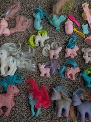 My Little Pony Vintage Hasbro Lot of 18 G1 1980s Unicorn Ponies Hong Kong READ