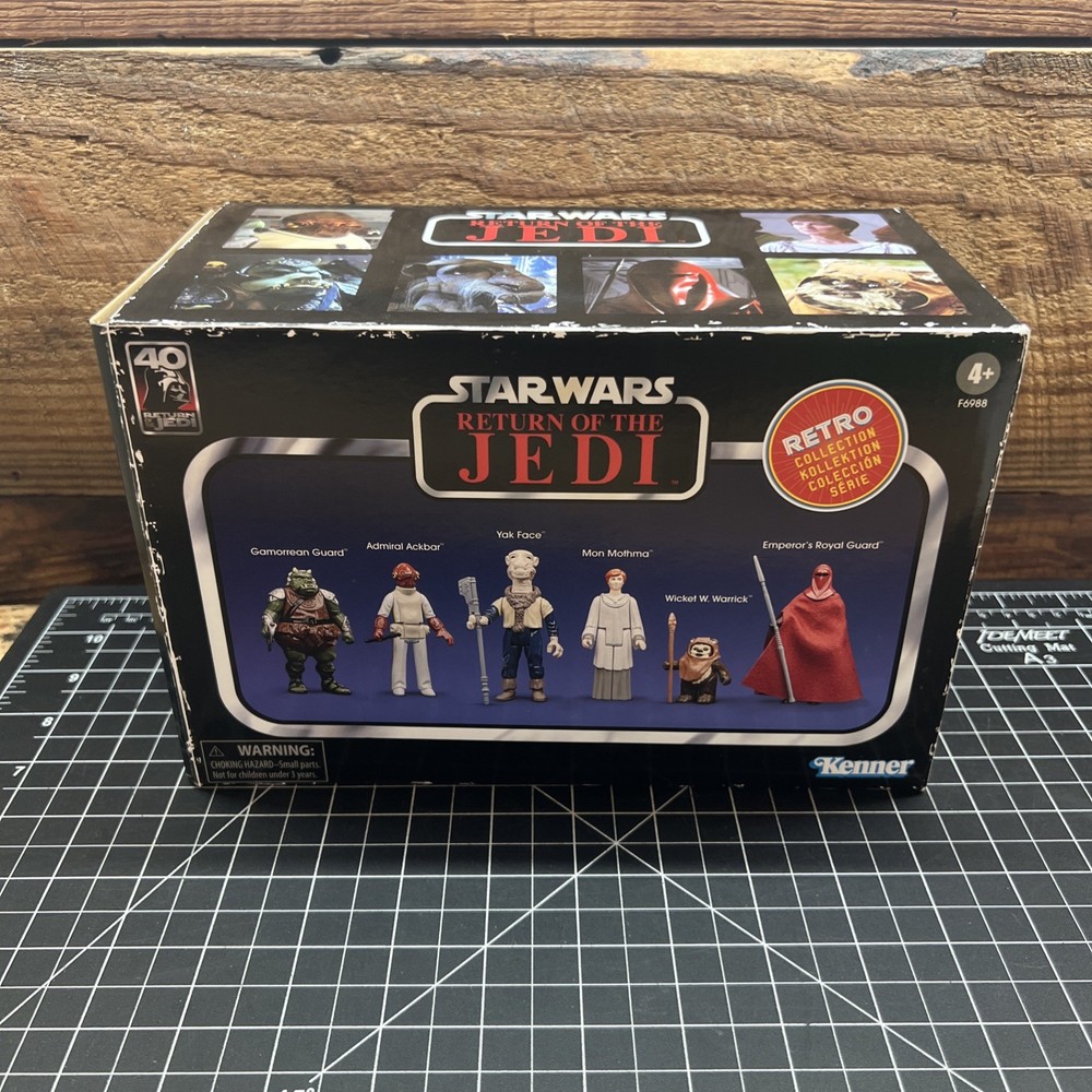 Retro Collection Return of the Jedi SEALED 6 Pack Mon Mothma Yak Face Star Wars