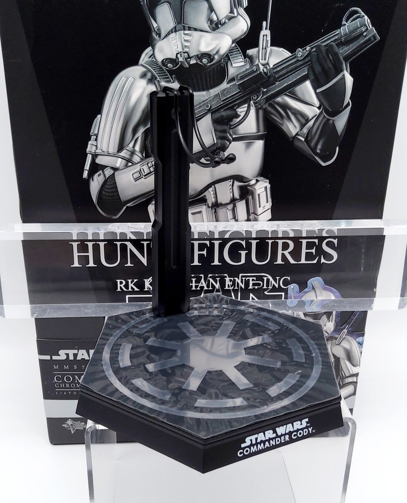 Hot Toys MMS734 STAR WARS 1/6 Commander Cody Chrome Figuer’s Base Stand Only