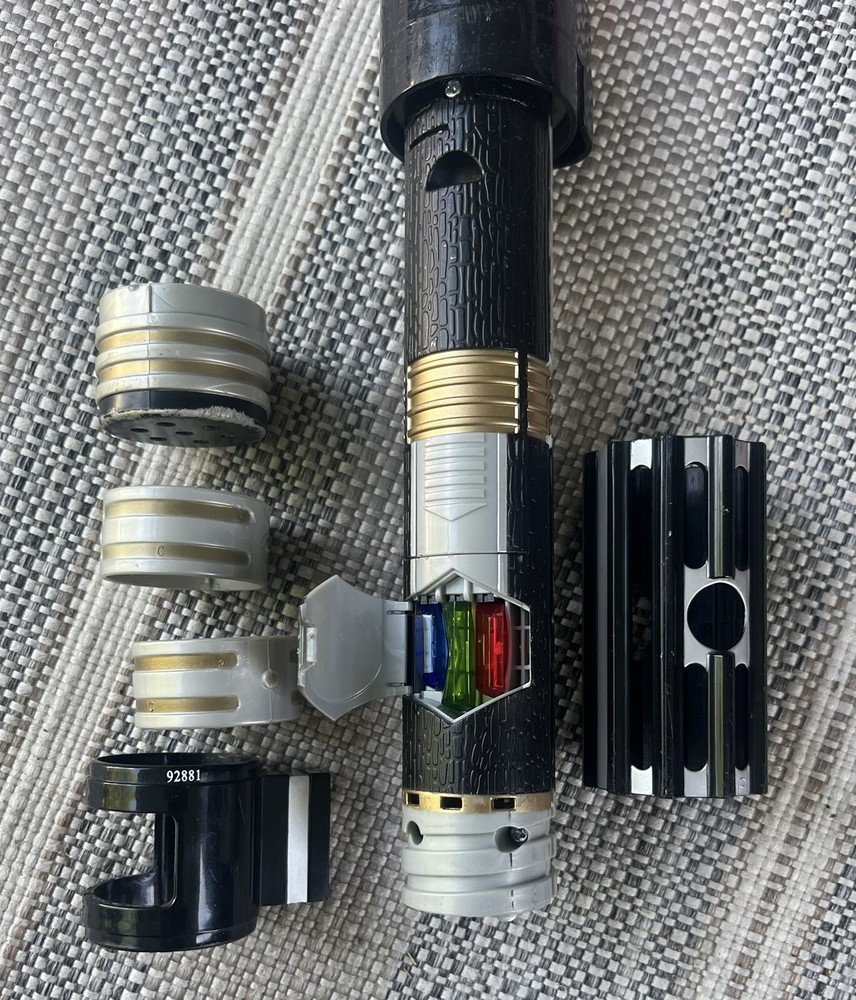 Star Wars LFL 2007 Hasbro Red Lightsaber Build Saber Vader Lights/Sound Crystals