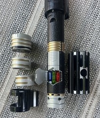Star Wars LFL 2007 Hasbro Red Lightsaber Build Saber Vader Lights/Sound Crystals