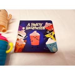 Wendy’s 2025 Frosty Frights Full Set of 12 w/Frosty Halloween Book ALL Unopened