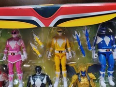 Mighty Morphin Power Rangers Re-Ignition Auto-Morphin Battle Pack Playmates