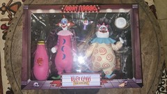 NECA Toony Terrors: Killer Klowns From Outer Space – Slim & Chubby 2-Pack NIB