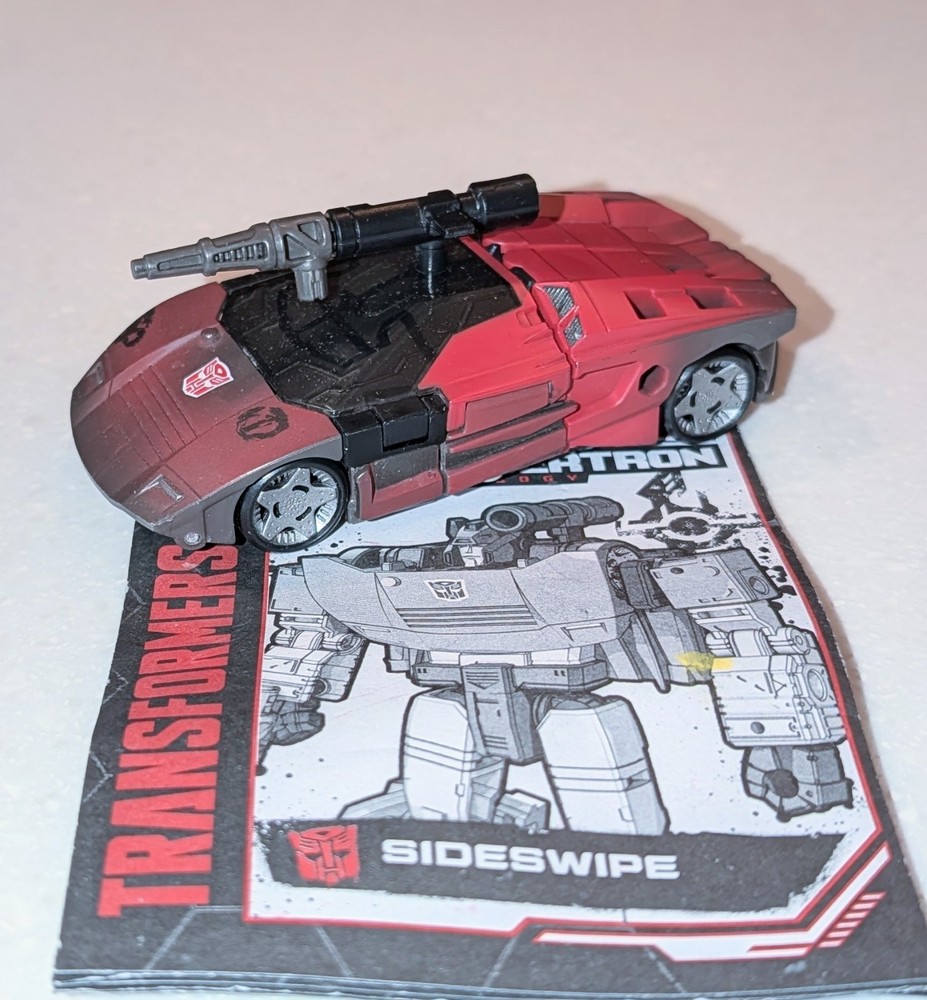 Transformers Netflix Sideswipe Complete Siege War For Cybertron Trilogy