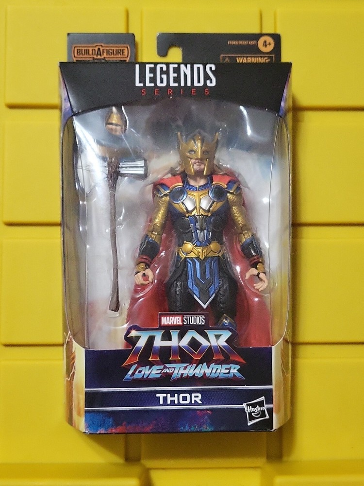 Marvel Legends Series Thor: Love and Thunder Thor 6″