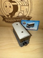 TOBY ! THOMAS FRIENDS TRAIN WOODEN ! 1998 CARD ! BRITT ALLCROFT TRAM ENGINE
