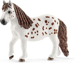 Horse Club, 9-Piece Playset, Horse Toys for Girls and Boys 5-12 Years Old Mia…