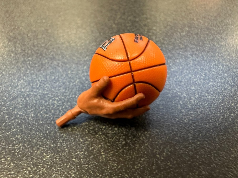 Starting Lineup (MALE HAND W/BALL ONLY) 6″ Scale MINT Basketball Prop Ja