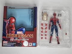Bandai 570390 Spider-Man Far from Home 5.9in ABS Moving Figure