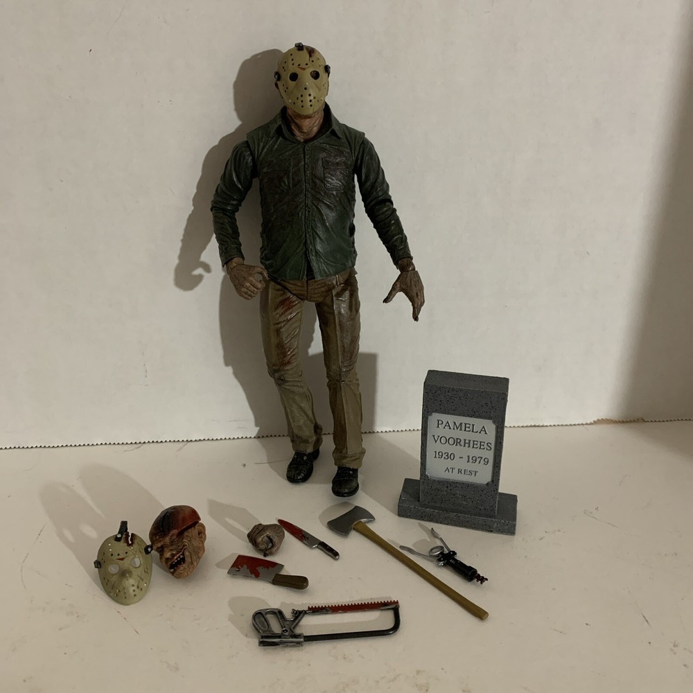 NECA Ultimate Jason Voorhees 7 inch Action Figure – Friday The 13th Accessories
