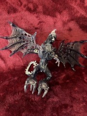 Lot Of 4 Vintage 90s Kenner 6″ Alien Queen/ Bull/ Flying Aliens Action Toys