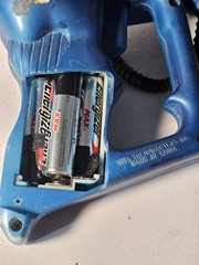 Mars Attacks! Brain Disintegrator Green Ray Gun- works Great!! 1996