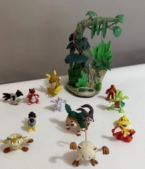 Pokemon Select Wild Jungle Enviroment 25 Figures Lot Mankey Treecko Bobble Head