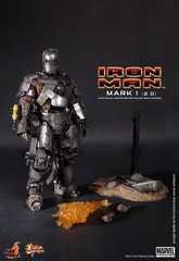 New/ HOT TOYS IRON MAN MARK I 2.0 Exclusive MMS168 (2012 SIDESHOW) 1/6 Figure