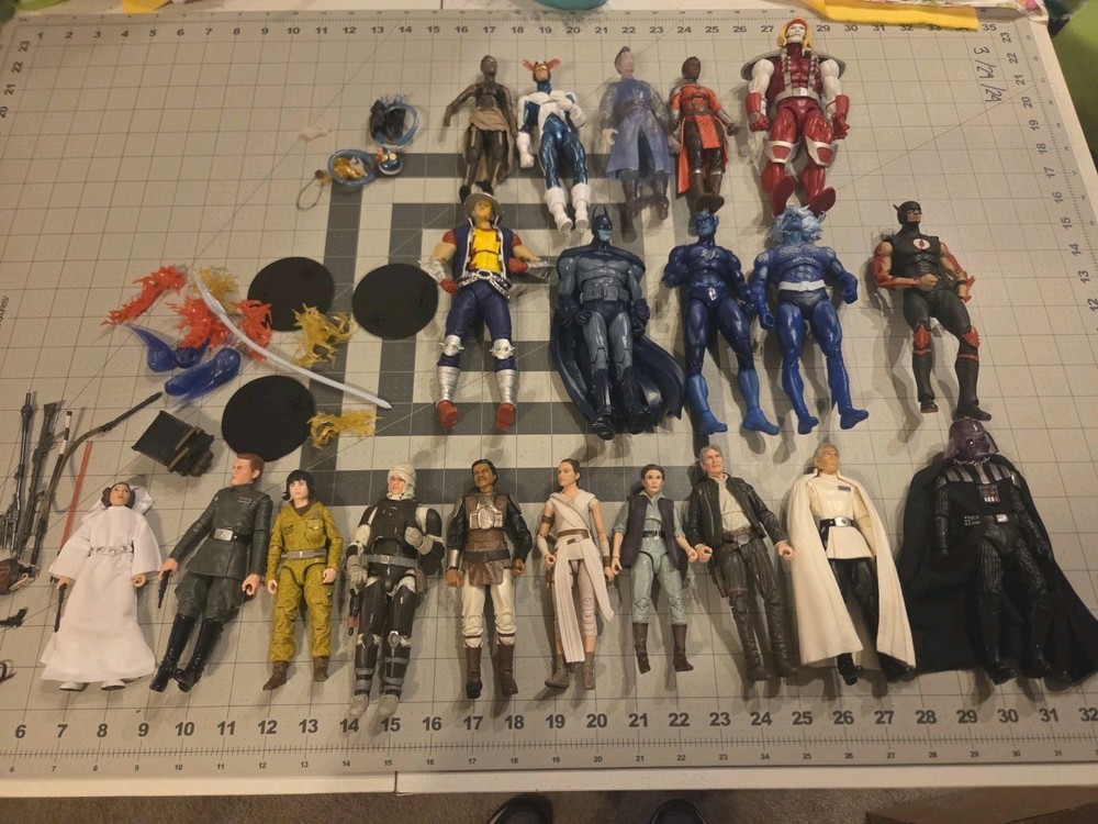 Marvel Legends Star Wars Black Series Dc Mcfarlane Multiverse Lot
