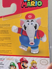 Jakks World of Nintendo Super Mario ELEPHANT MARIO 2.5″ Figure NEW BOX DAMAGE
