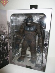 ULTIMATE KING KONG CONCRETE JUNGLE 8″ inch Tall 7″ Scale Action Figure Neca 2021