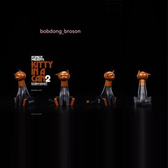 UNDERVERSE UV POPBOT Presents Ashley Wood KITTY IN A CAN Single Blind Box H10CM