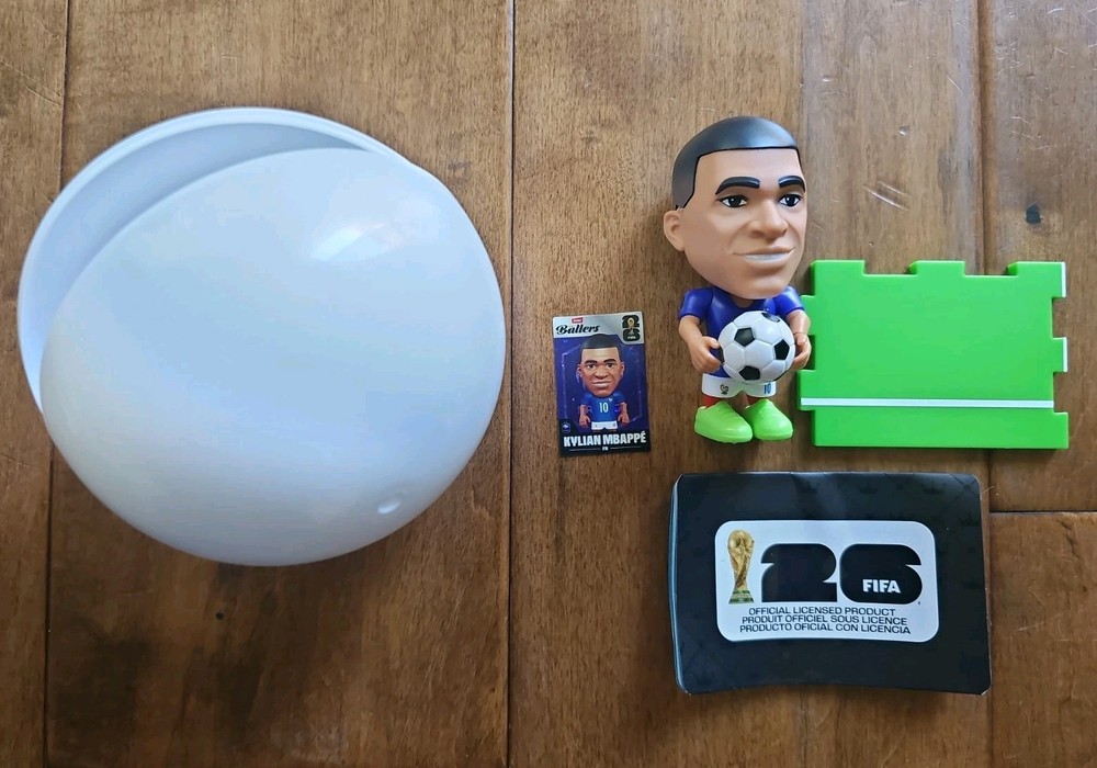 Zuru Ballers World Cup 2026 Soccer Figure Kylian Mbappe Figure New