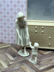 1:24 1950 Dollhouse Mom and Toddler Baby Child Inspired by Marx