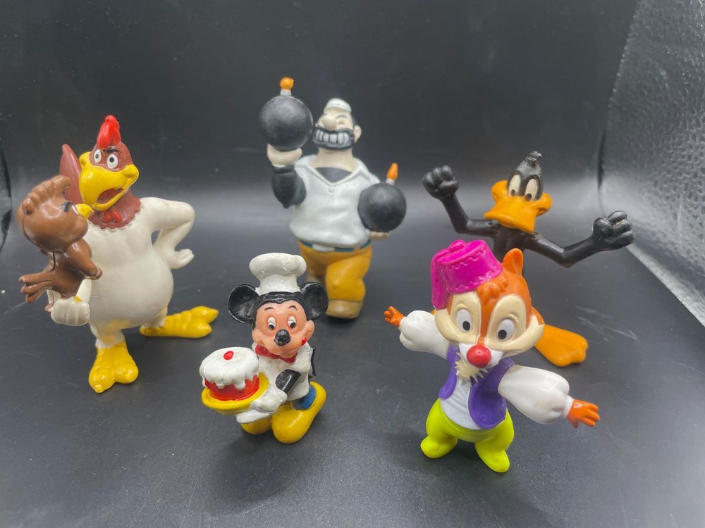 PVC Figure Lot of 5 Bluto Foghorn mickey daffy figures have wear