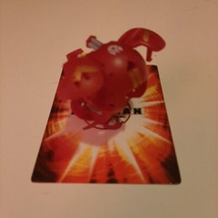 Bakugan Spindle Red Pyrus Vestroia 620g With Random Card