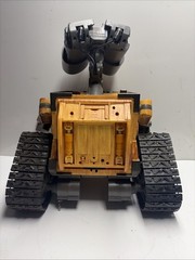 Disney Pixar Thinkway Ultimate Wall E Ultimate Version READ DESCRIPTION