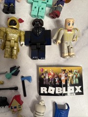 ROBLOX Toys Action Series Lot Of 20 Figures W/ Accessories & Virtual Item Tokens