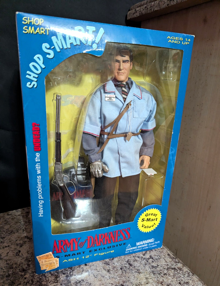 Sideshow Collectibles Army of Darkness Ash S-Mart Exclusive 12in Box