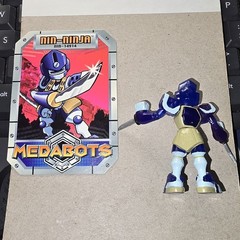 Medabots Action Figure Lot 11 Hasbro Takara Tomy 2.5” Mini Figures With Cards