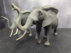 Vintage 1984 Imperial Elephant Lot of 2 12 x 7″ Vinyl Plastic *1 Tusk Broken*
