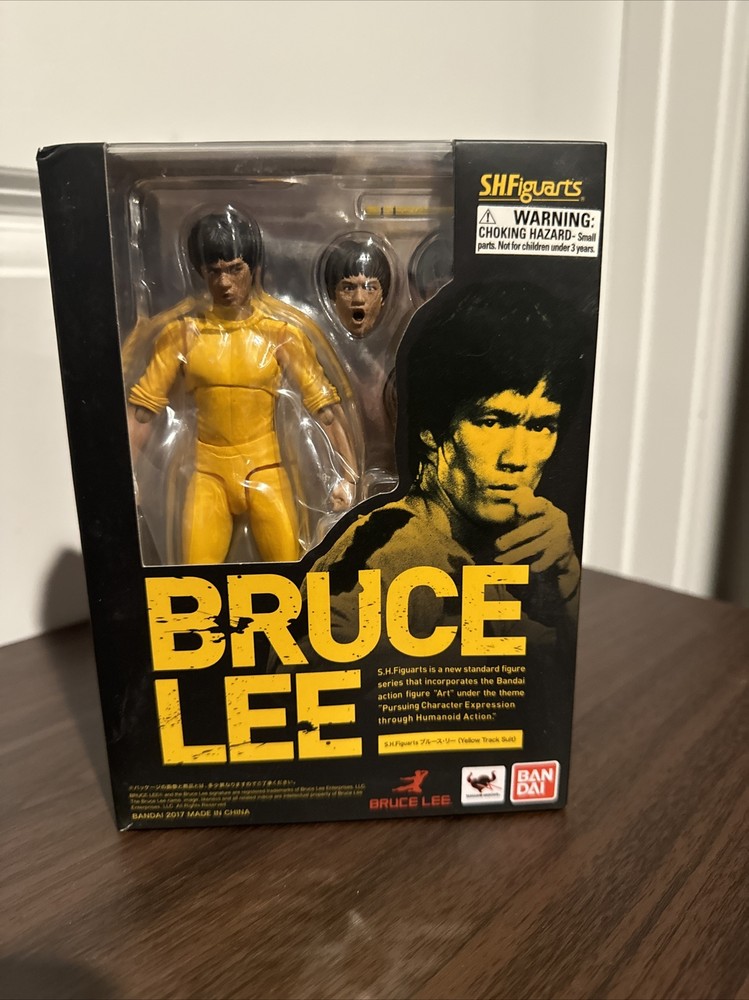 S.H. Figuarts BRUCE LEE YELLOW TRACK SUIT Action Figure AUTHENTIC US SELLER