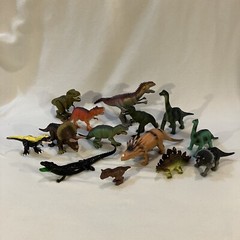 Lot of 14 Mixed Toy Plastic Rubber Dinosaurs Brachiosaur, T-Rex, Stegosaurus …