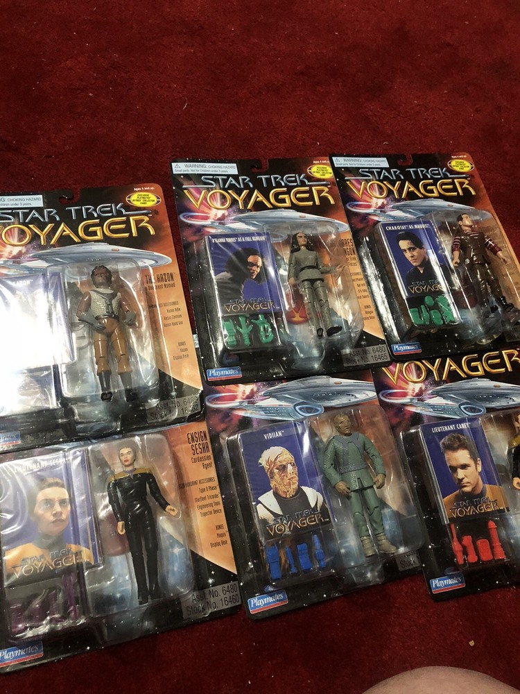 6 Different Unopened 1996 Playmates Star Trek Voyager Figures
