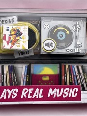 MGA’s Miniverse Real Vinyl Mini Playable Music Record Player